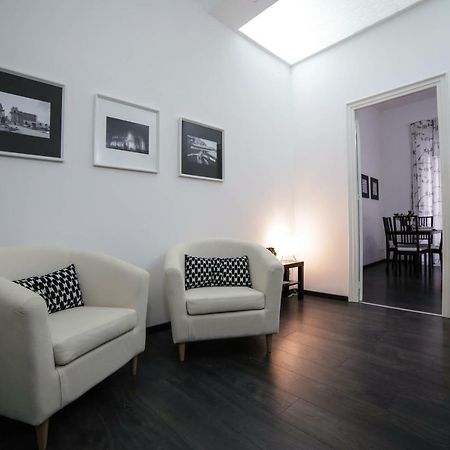 Appartamento Amazing Politeama House Palermo Esterno foto
